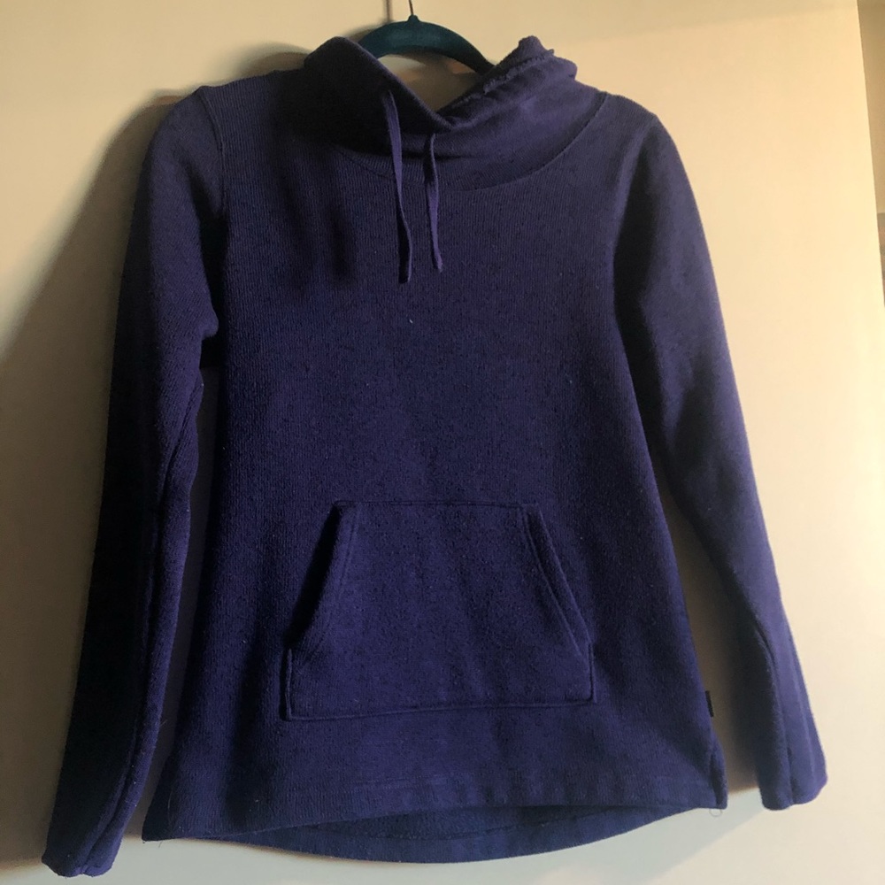 Eddie Bauer blue pullover